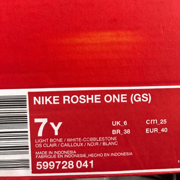 NWT Nike Roshe One GS Light Bone White k/W AUTHENT - Picture 7 of 8